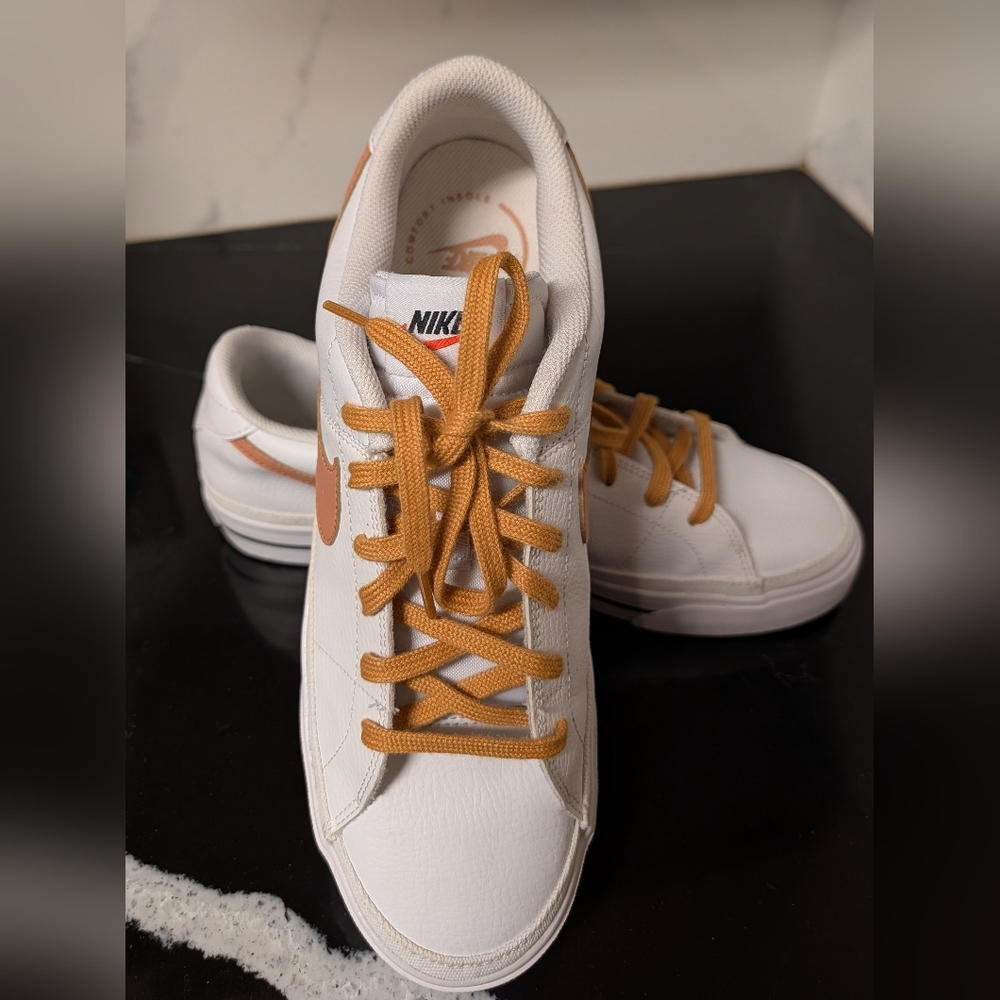 Nike Court Legacy 'White Light Cognac' Sneakers Men's Size 10.5 Like New - Picture 1 of 9